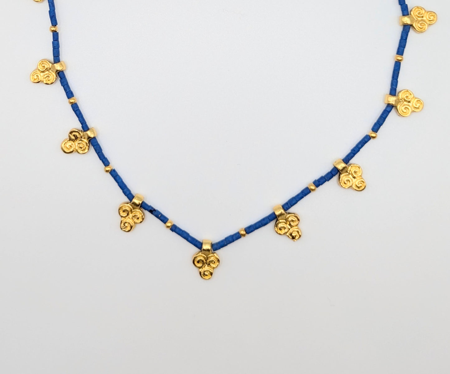 SHOKER Collar NILE Lápislazuli