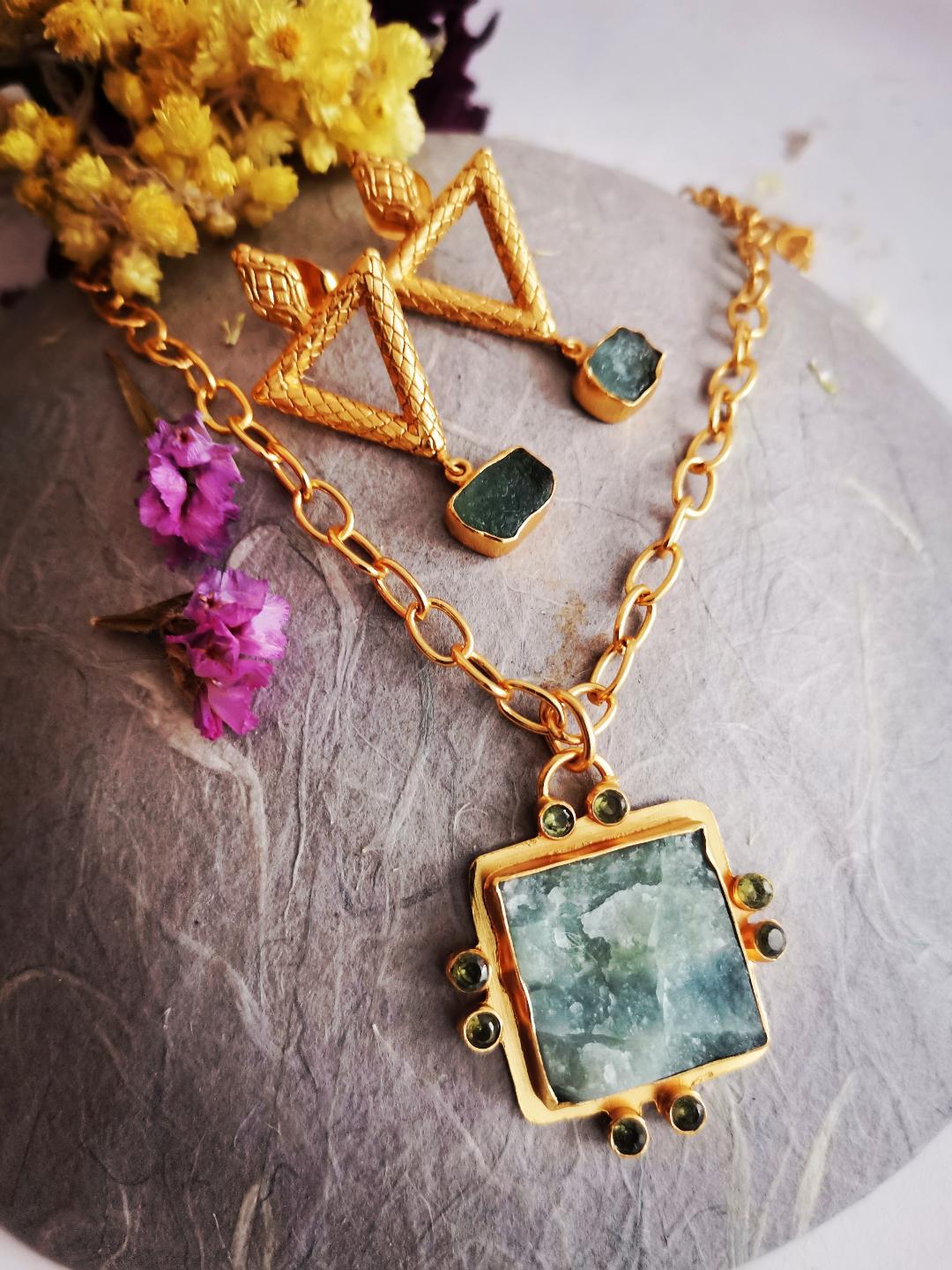 Collar SATELITES Aguamarina y Peridotos