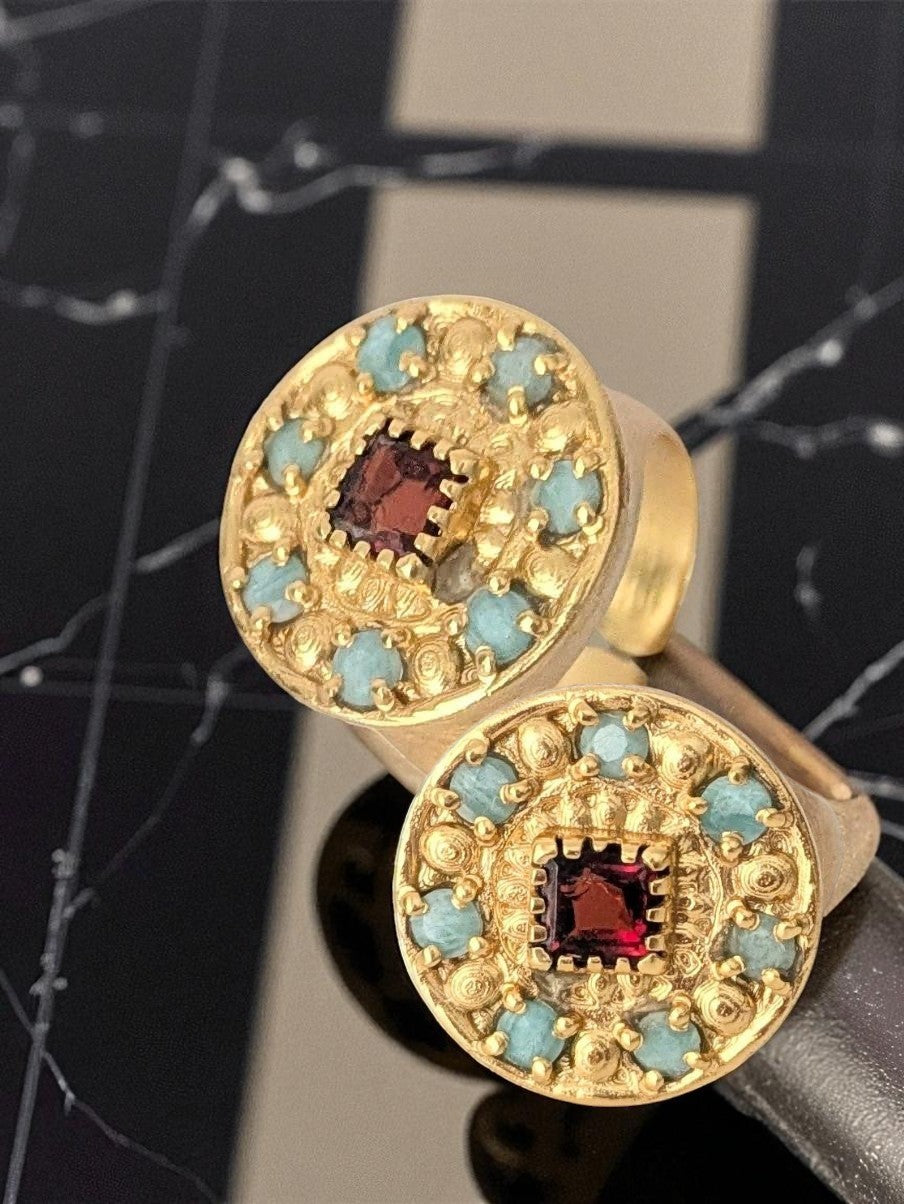Anillo RENACIMIENTO Granate y Amazonitas